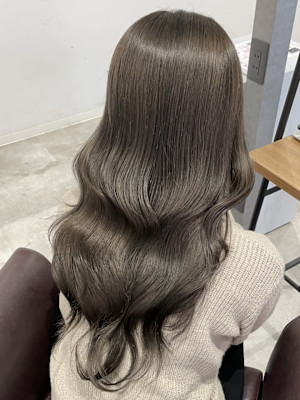 ブリーチダブルカラー オリーブベージュ 韓国ヘア 20代