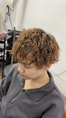 刈り上げマッシュツイストスパイラルパーマ