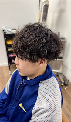 ツイストスパイラル/刈り上げマッシュ	