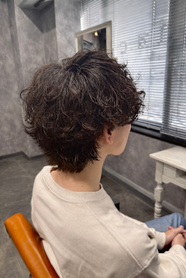 シャドウパーマ