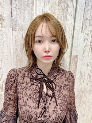 【monaco】顔周りレイヤー/くびれショートヘア/広尾