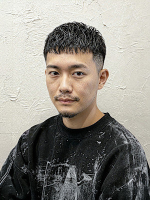 メンズショートヘア　