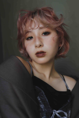 デザインカラー×顔まわりレイヤー