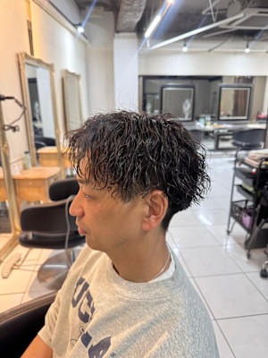 ツイストスパイラルパーマ　縦落ちパーマ　縦落ちスパイラル