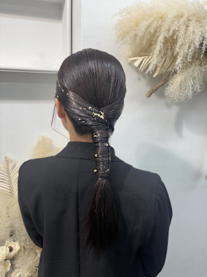 編み下ろしアレンジ/タイトヘアアレンジ/結婚式お呼ばれヘア