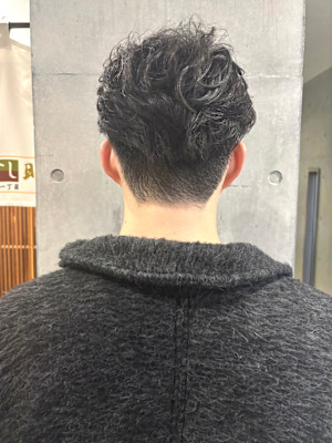 【'BEBE（ベベ）／札幌市・大通・狸小路】メンズパーマ