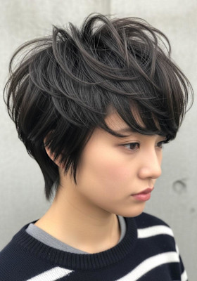 ハイレイヤーウルフボブ/ダークアッシュ/可愛いボーイッシュ