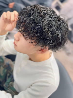 men's salon Ano. 大分中央町店【アノ】