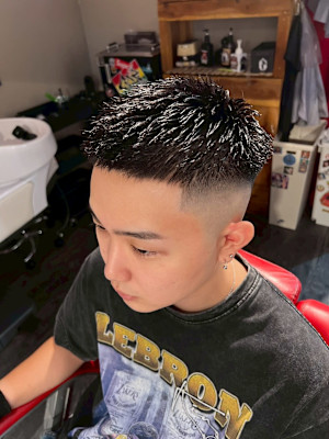 クロップスタイル＜理容室＞本厚木/海老名