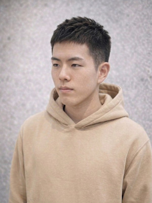 刈り上げベリーショート