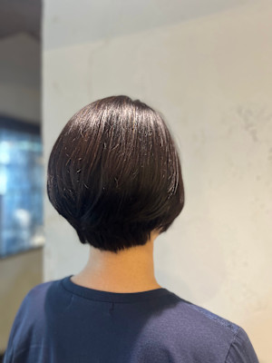 【ツヤで魅せるナチュラルミディ】