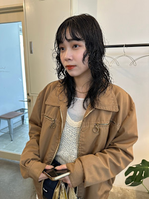 ラフウェーブ×ミディアムレイヤ－