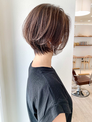 髪質改善大人ショート＆白髪ぼかし専門店 altru 池袋