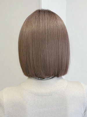 ほんのりラベンダーグレージュ