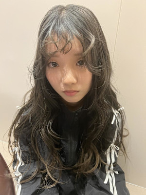 オリーブカラー/オリーブベージュ/透明感カラー