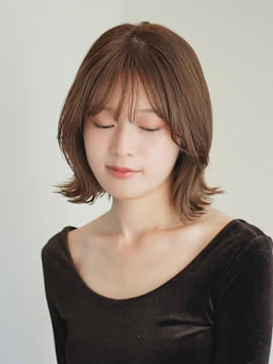 切りっぱなしショート・ボブ/絶壁解消/前髪あり/20代