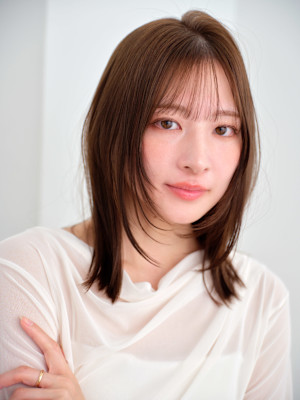 くびれミディ韓国レイヤー×うるつや水光カラー