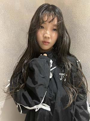 オリーブカラー/オリーブベージュ/透明感カラー