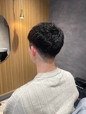 爽やか刈り上げマッシュスタイル