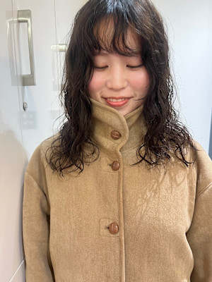 ゆるふわミディパーマ×シースルーバング