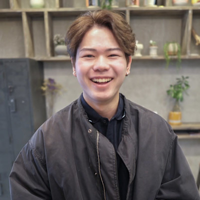 ブラウン　リバース　パーマ　メンズ