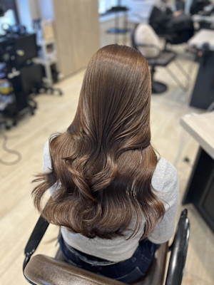 Mako マロンベージュ 透明感 ブリーチなし 銀座