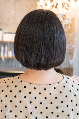 20代~50代に選ばれるサロン/暗めカラー/デザインカラー