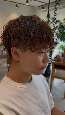 王道人気のメンズ波巻きパーマ