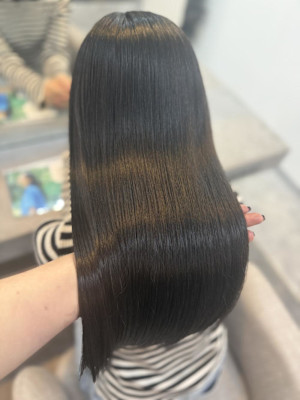 ハッシュカット/顔周りカット/ダークブラウン/シャギーカット