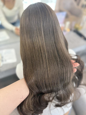 ハッシュカット/顔周りカット/ダークブラウン/シャギーカット