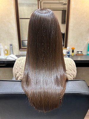 Jessica 髪質改善＆縮毛矯正×スタイル