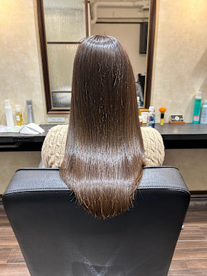 Jessica 髪質改善＆縮毛矯正×スタイル