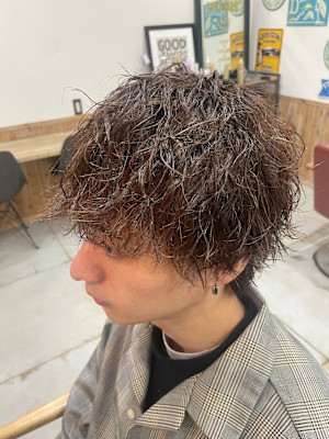 無造作ツイストスパイラルパーマ