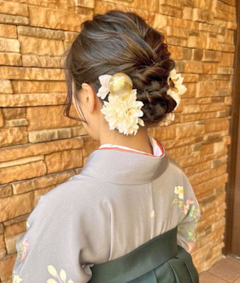 卒業式袴シニヨンスタイル