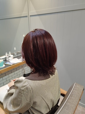 ワンレンボブ前下がりショート内巻きワンカール鎖骨ミディアム