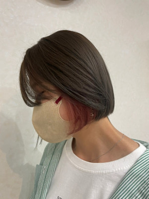 ワンレンボブ前下がりショート内巻きワンカール鎖骨ミディアム