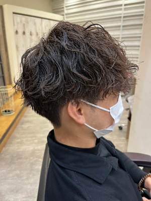 爽やかツーブロック刈り上げ束感アップバング