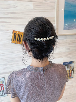 .20代・30代・40代似合う小顔ヘアアレンジ♪二次会ブライ