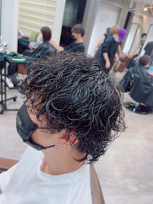 爽やかツーブロック刈り上げ束感アップバング