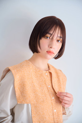 ニュアンス前髪暗髪ボブ