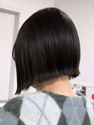 【AYAKI】切りっぱなしボブ 外ハネボブ 銀座