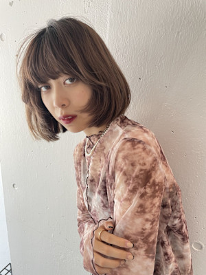 ツヤ感◎大人レイヤーボブ