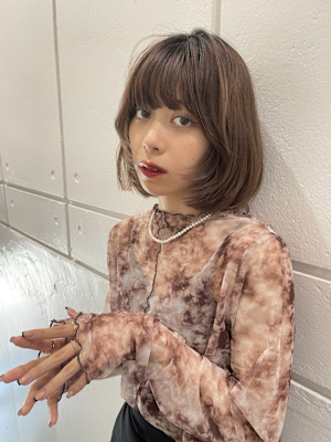 ツヤ感◎大人レイヤーボブ