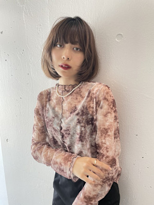 ツヤ感◎大人レイヤーボブ