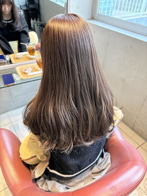 カラーでつくる柔らか透明感ベージュ