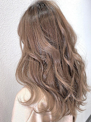 ミルクティーベージュ/結べるレイヤーカット/A22