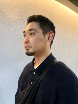 大人短髪スタイル