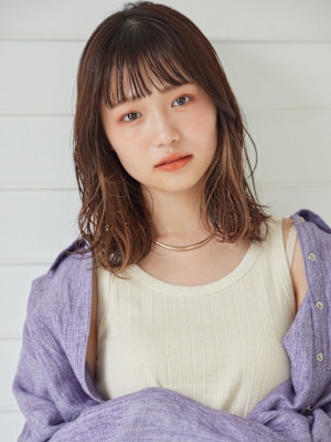 秋のマロンベージュ×インナーカラー