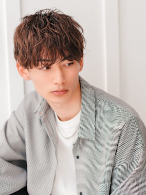 大人マッシュスタイル