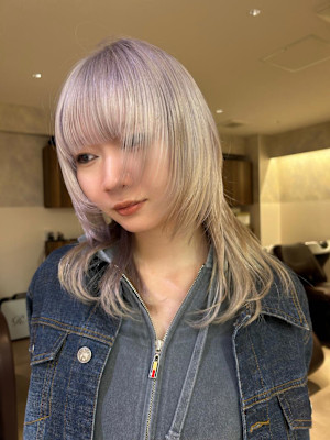 ホワイトミルクティー×レイヤースタイル